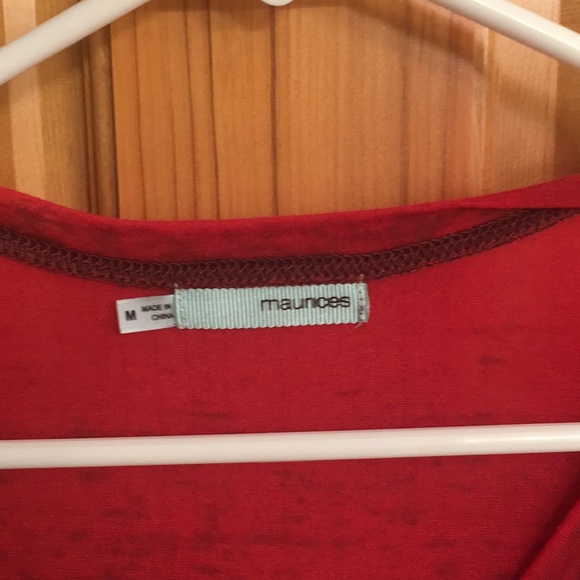 Long sleeve gothic style red T-shirt - Picture 2 of 4